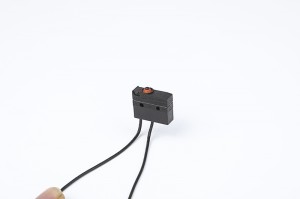 FSK-18-D-001